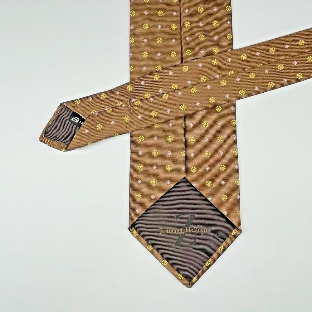 Ermenegildo Zegna Repp Silk Men's Necktie Brown Geometric Circles Diamonds Italy